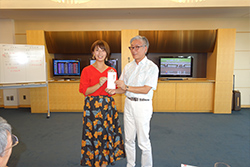 予想ダービー優勝稲富菜穂さん